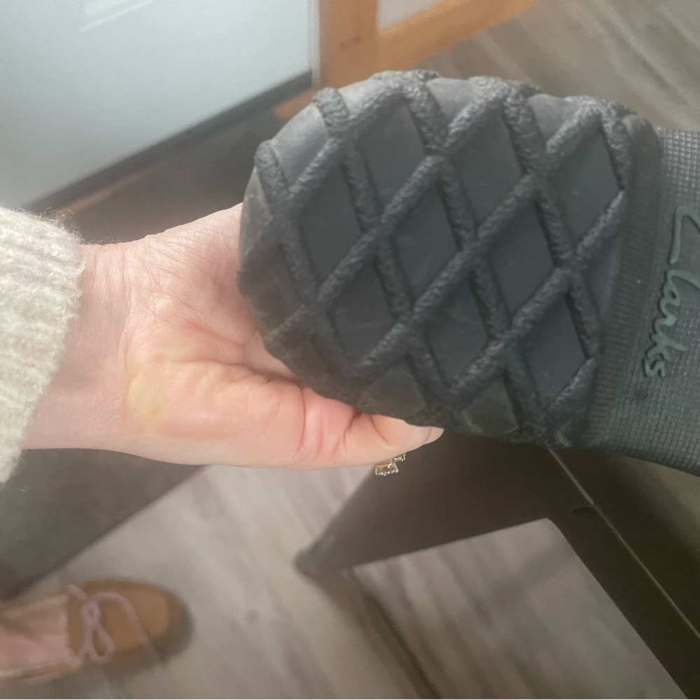 Clark’s Duck Boot Style Snow Clogs . Euc - image 6